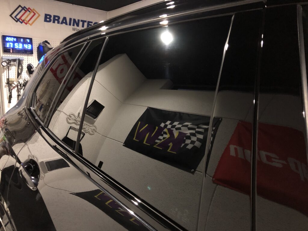 BMW X5 リア5面にプレミアム断熱スモーク施工後｜大阪・門真 LIT DETAIL