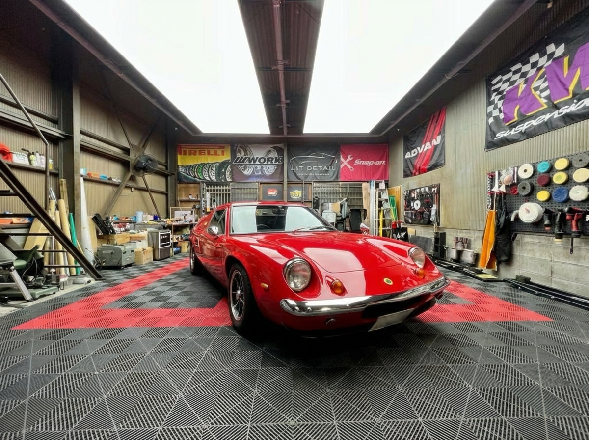 大阪・門真のLIT DETAIL イギリスの名車 ロータスヨーロッパ S2 ワンオフマフラー製作