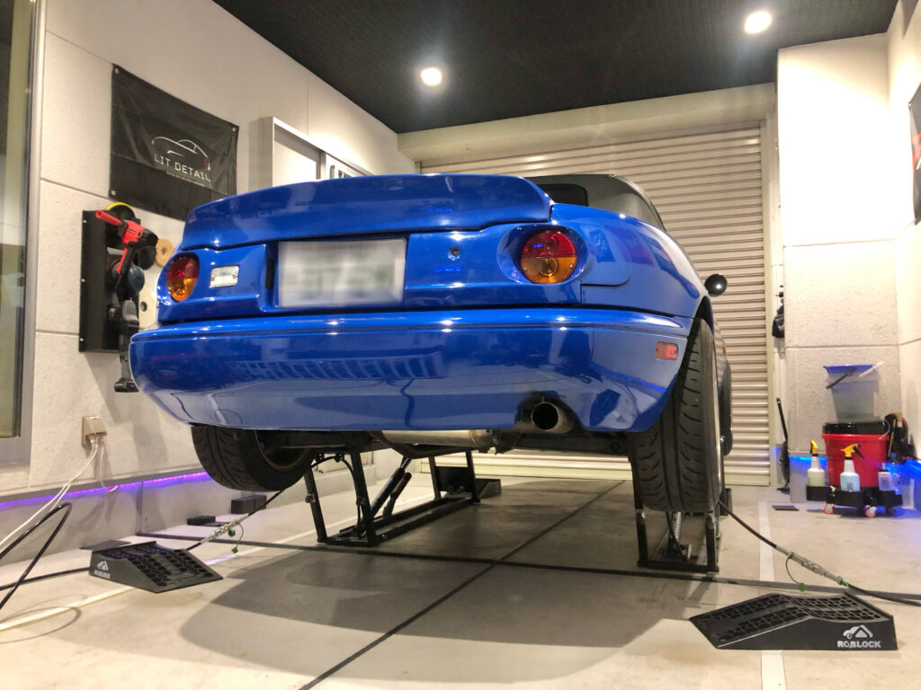 ガレージ・ベリーのエアロで仕上げたマツダ ユーノスロードスター｜大阪・門真 LIT DETAIL