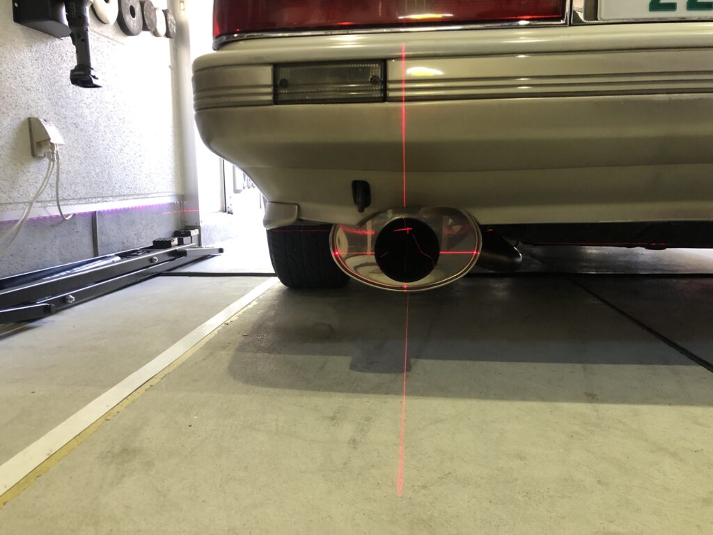 トヨタ ソアラ センターパイプを切断して角度をつけて再溶接｜大阪・門真 LIT DETAIL