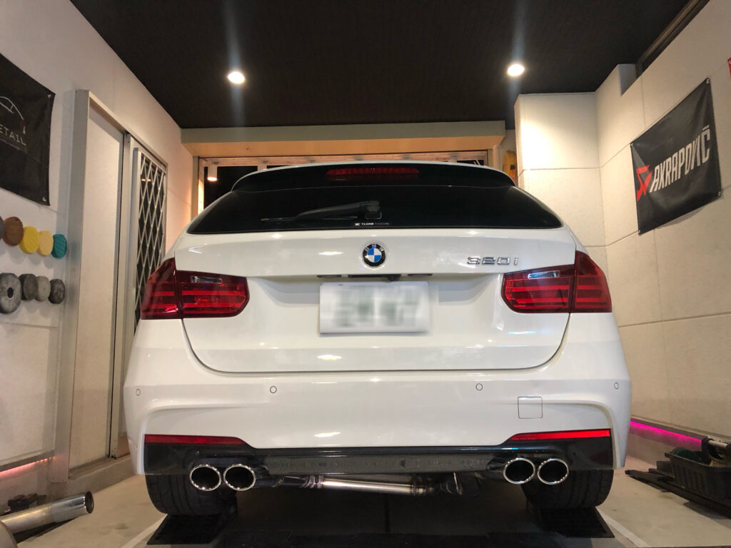BMW F31 溶接ビードが少し見えるエビ管のワンオフマフラー｜大阪・門真 LIT DETAIL