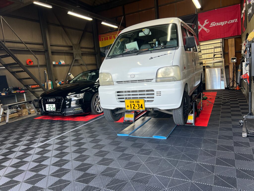 スズキ エブリイワゴン DA62 マフラー溶接修理と継続車検｜大阪・門真 LIT DETAIL