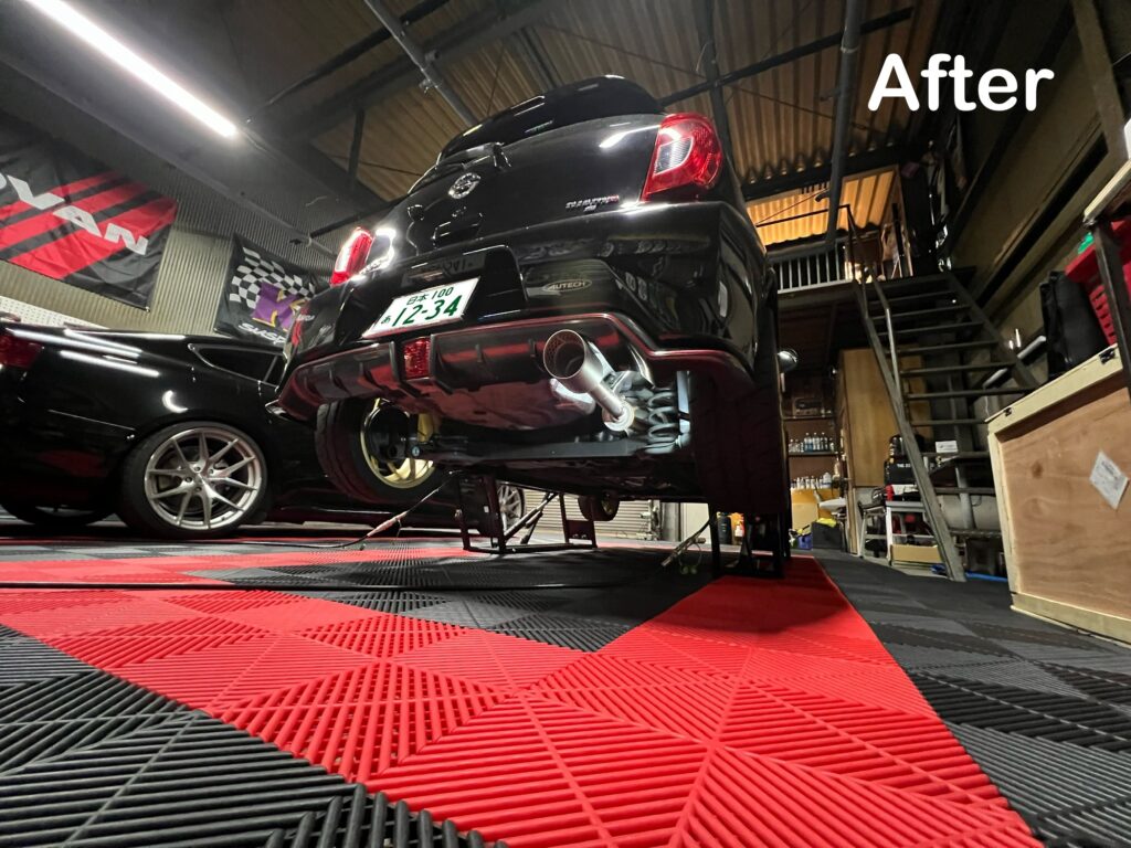日産 マーチNISMO 大口径エンドに加工したリアピース｜大阪・門真 LIT DETAIL