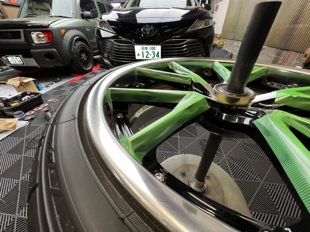 トヨタ マークX ホイールのガリ傷 研磨で修理後｜大阪・門真 LIT DETAIL
