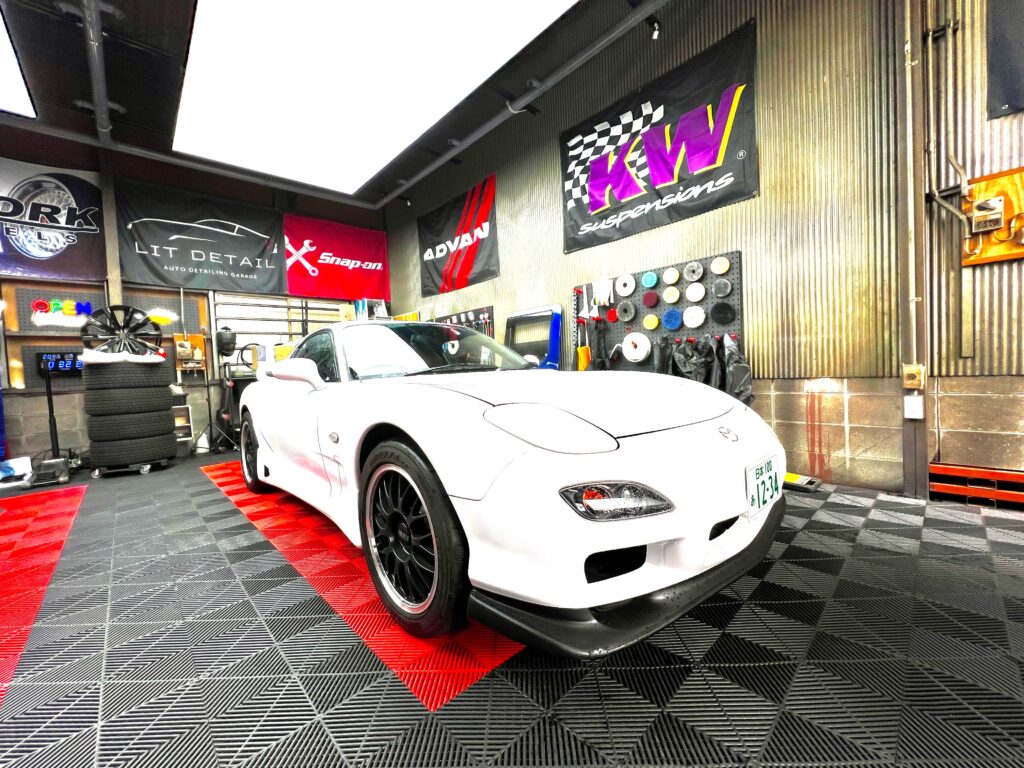 マツダ RX-7（FD3S）ガラスコーティングとホイールリペア・リフレッシュ塗装の施工事例｜大阪・門真 LIT DETAIL