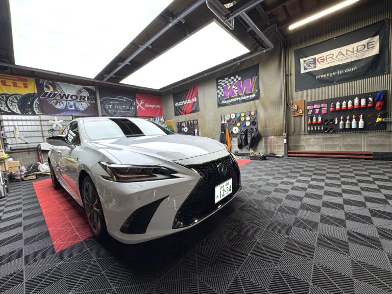 レクサス ESセダン コーティング+カーフィルム施工+TVキャンセラー取付事例|大阪・門真