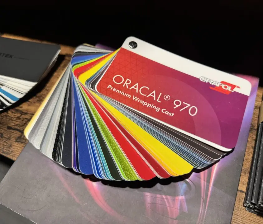 大阪・門真 - カーラッピング・デカール施工はLIT DETAILへ