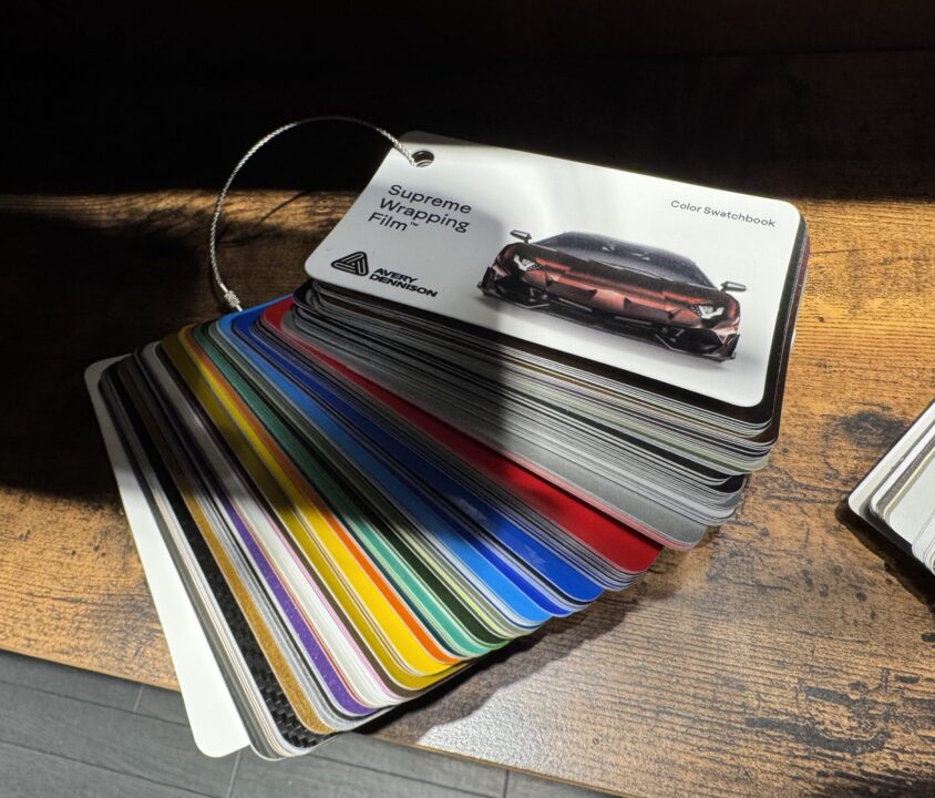 Avery Dennison カーラッピングフィルムのサンプル帳｜大阪・門真 LIT DETAIL
