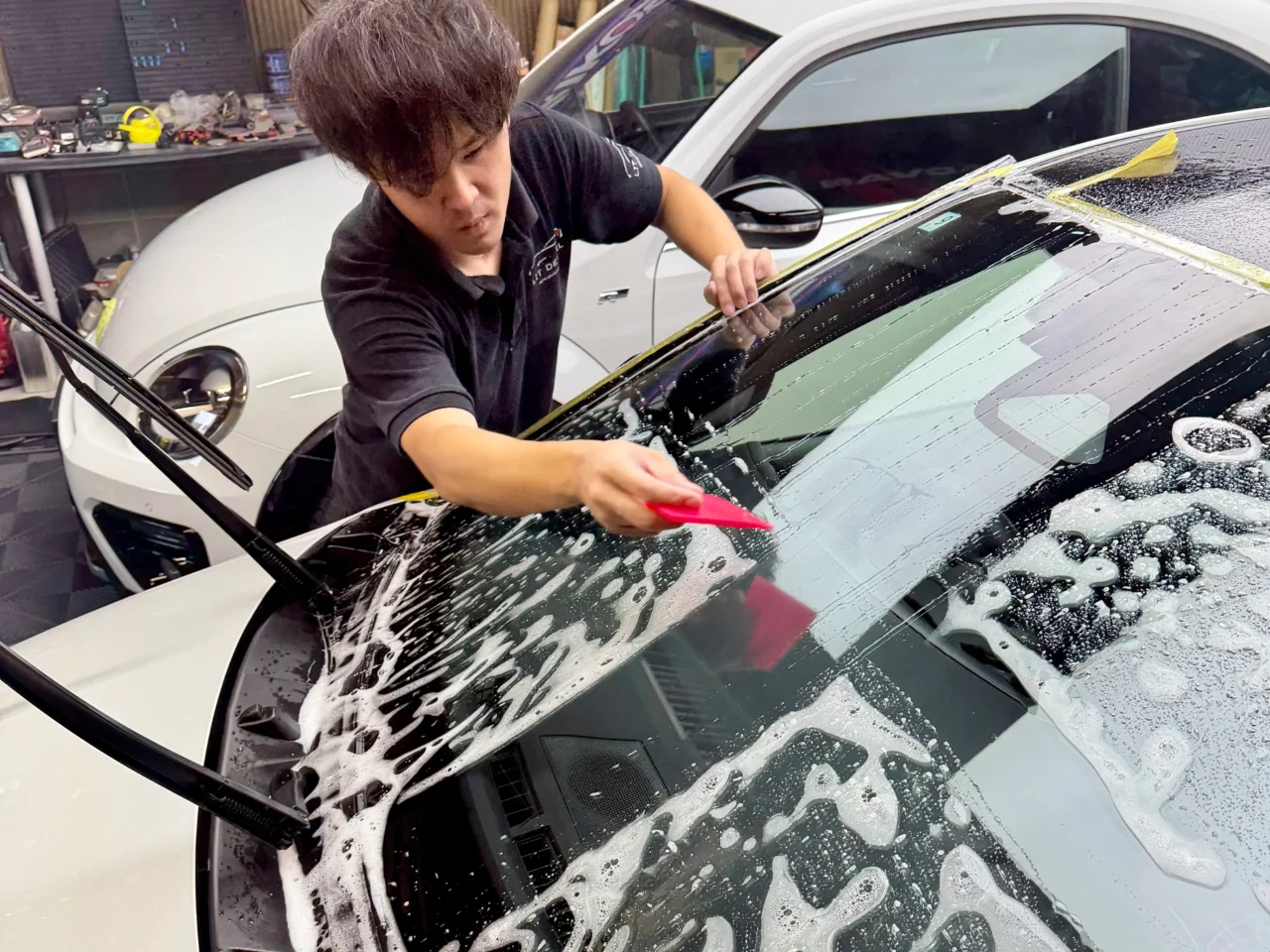 大阪・門真｜最新設備で高品質施工 プロテクションフィルム施工はLIT DETAILへ