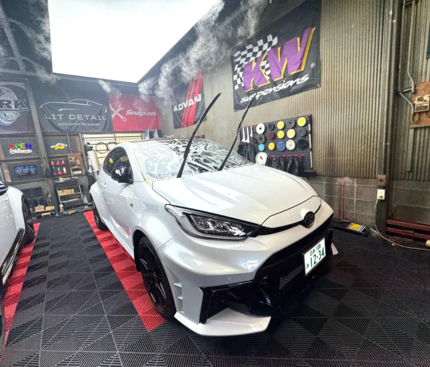トヨタ GRヤリス ウィンドウプロテクションフィルム施工